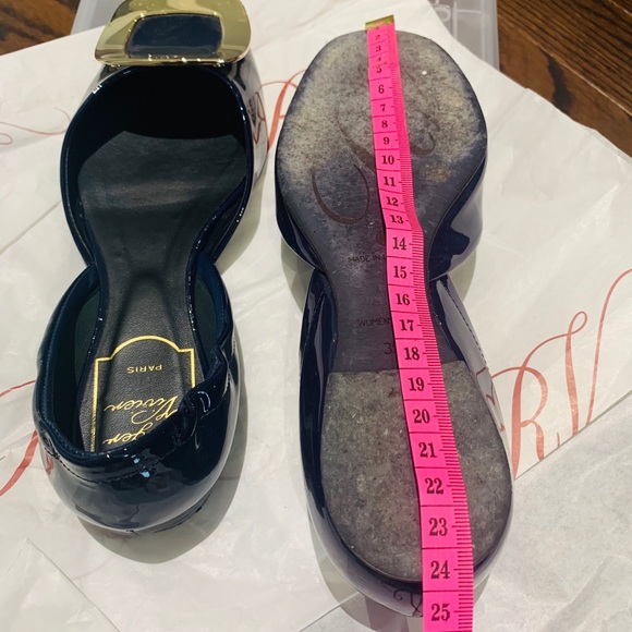 Roger Vivier flat shoes - Picture 8 of 8